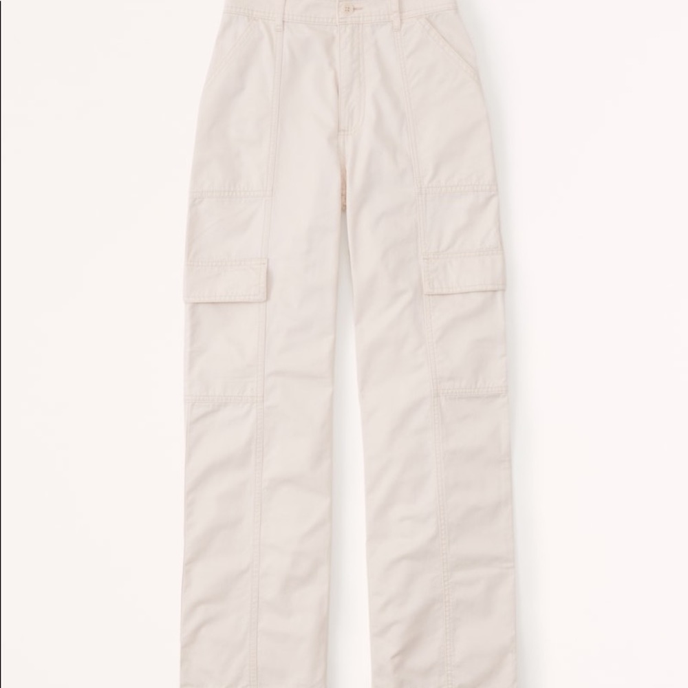 Abercrombie Women’s Utility Pants in Cream